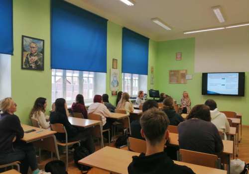 ca8a4cb2-1872-49c0-bc28-b0945fbed867