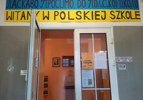 u13