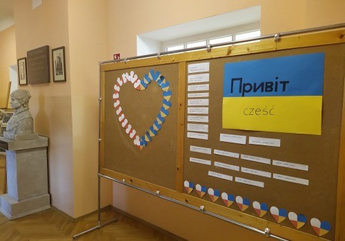 u17