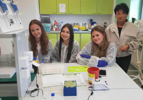 566464571_2818556178337451_2714580489011250439_n