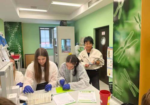 566502828_1326281772477956_7576223112727946177_n