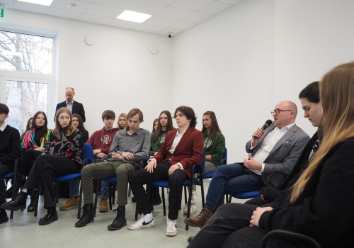 OLYMPUS DIGITAL CAMERA